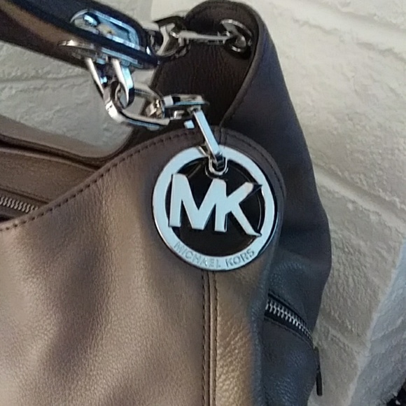 Michael Kors hobo bag - Picture 3 of 8